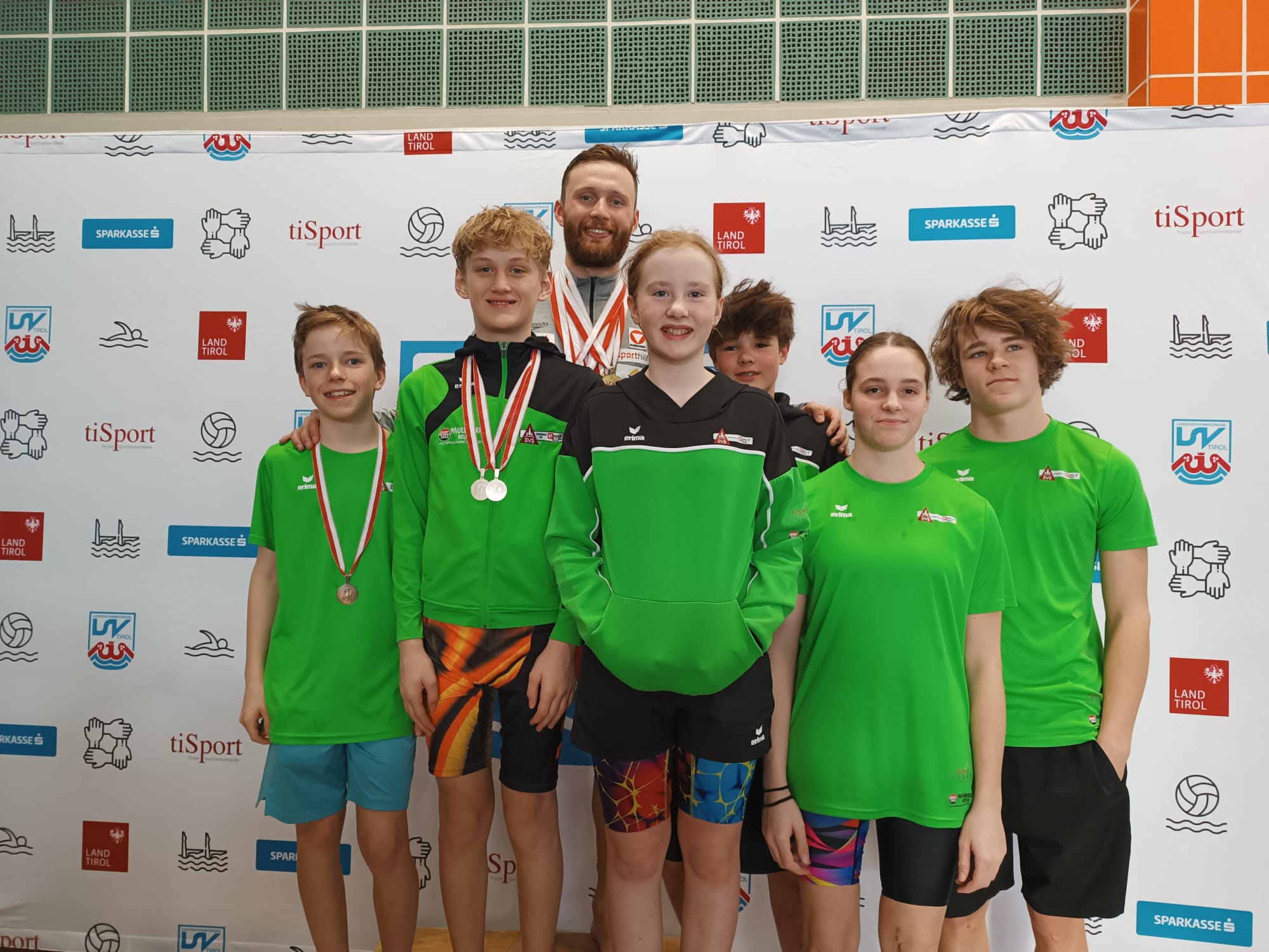 TirolerHallenSimon Bucher.jpg